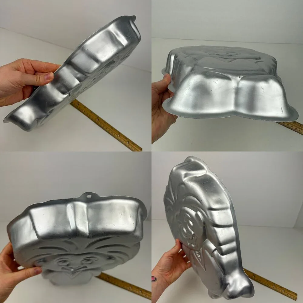 Vtg 1992 Wilton Aluminum Troll Pan‎ Shaped Character Metal Number 2105 6712 READ